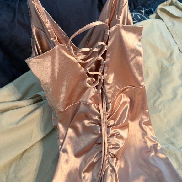 Lovley Peach and sequin dress/ gown - Picture 2 of 6